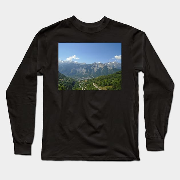 alpe d'huez and bourg d'oisans Long Sleeve T-Shirt by acolename1